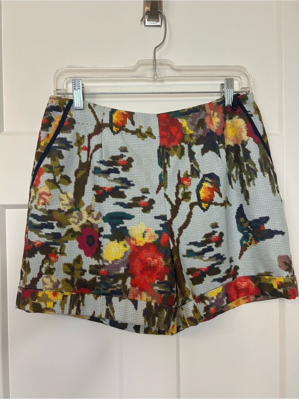 Ted Baker London Bird Floral Print Cuffed Shorts Size 2 30” waist